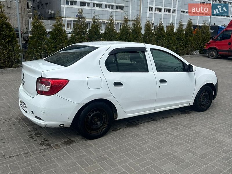 Седан Renault Logan 2013 в Днепре