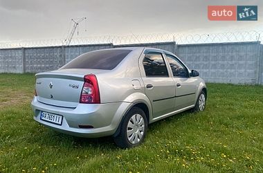 Седан Renault Logan 2011 в Києві