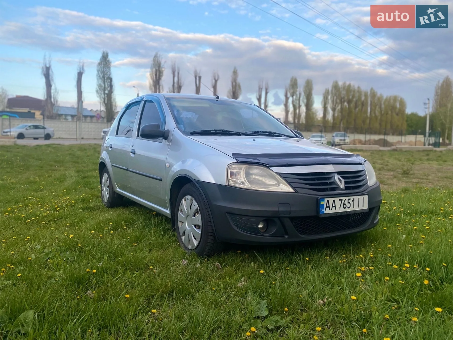 2011 Renault Logan - мініатюра 7