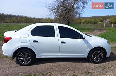 Седан Renault Logan 2016 в Умани
