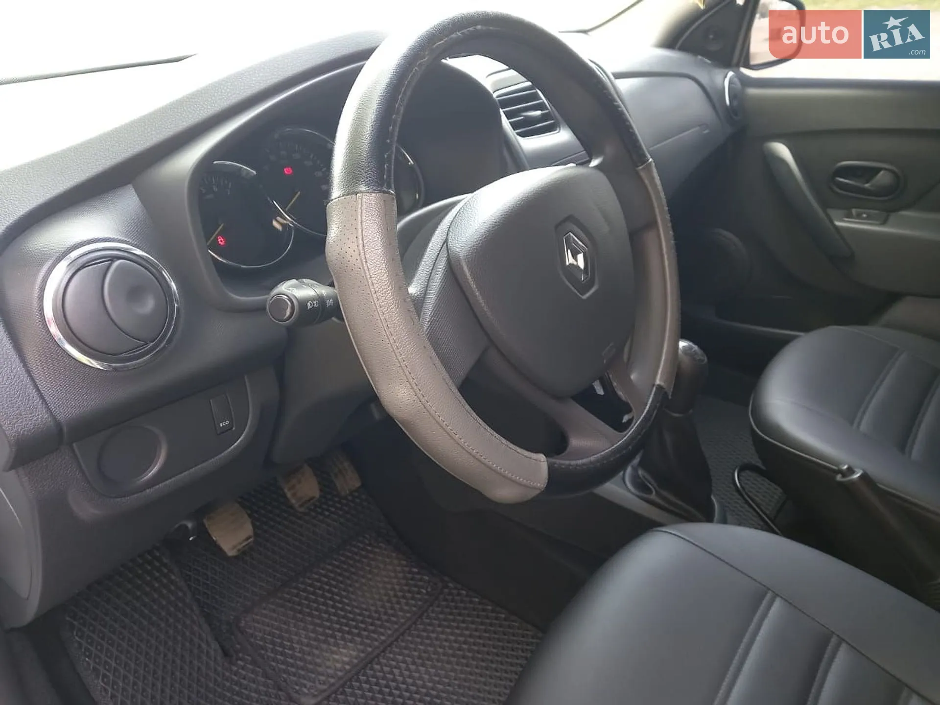 2016 Renault Logan - мініатюра 18