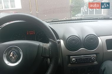 Седан Renault Logan 2011 в Рівному
