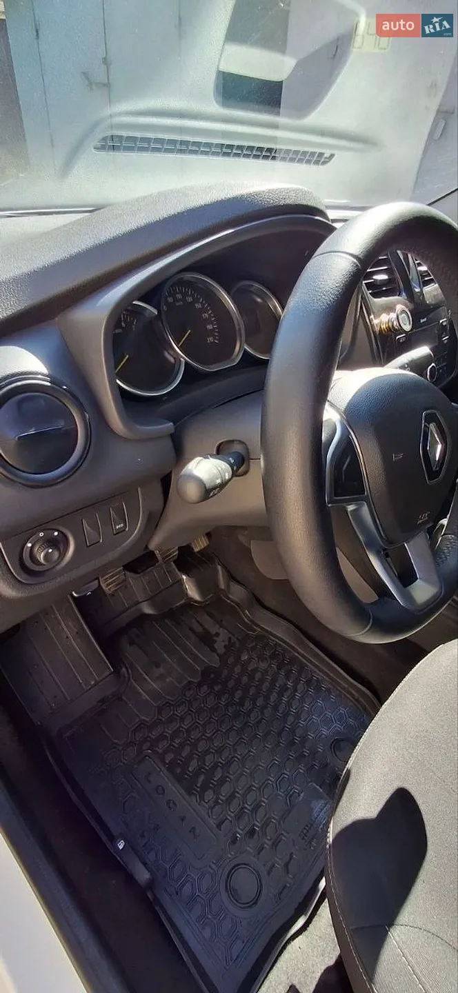 2019 Renault Logan - мініатюра 9