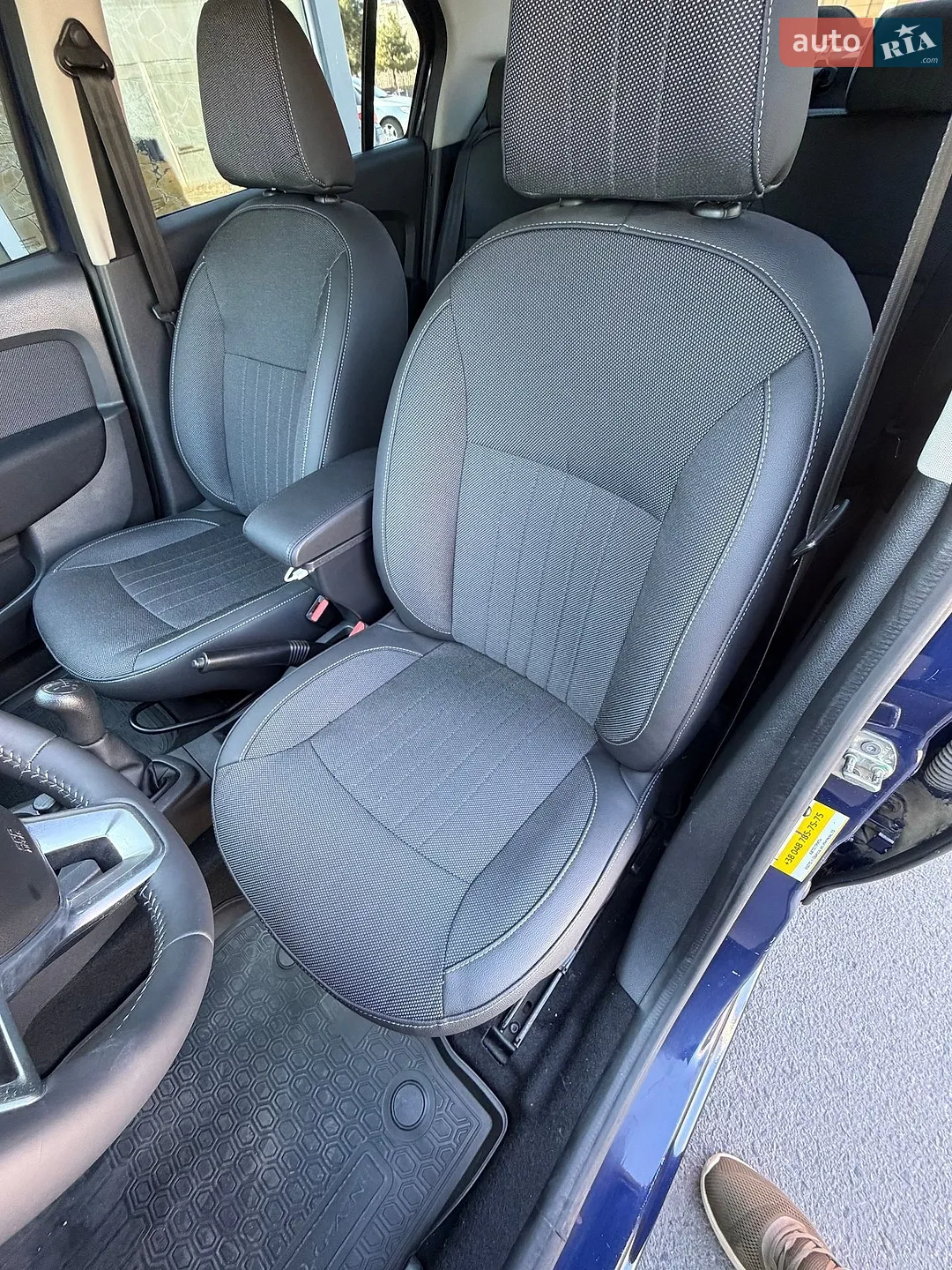 2019 Renault Logan - мініатюра 9