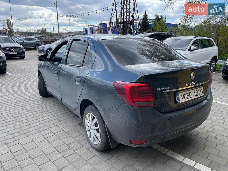 Седан Renault Logan 2018 в Львове