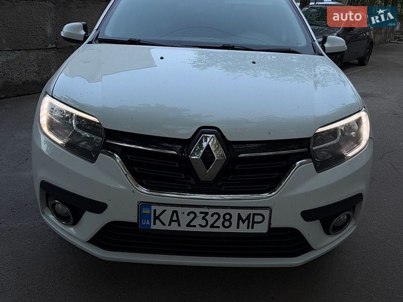 Renault Logan 2017