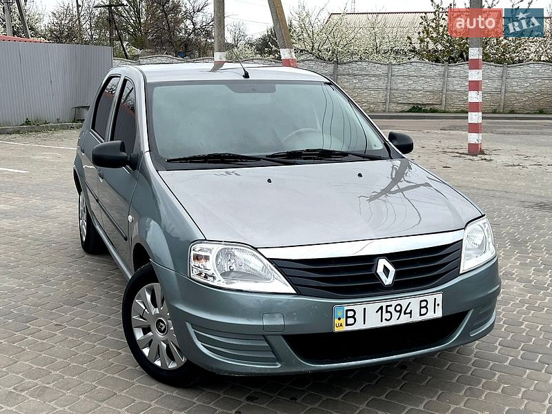 Седан Renault Logan 2010 в Козельщині