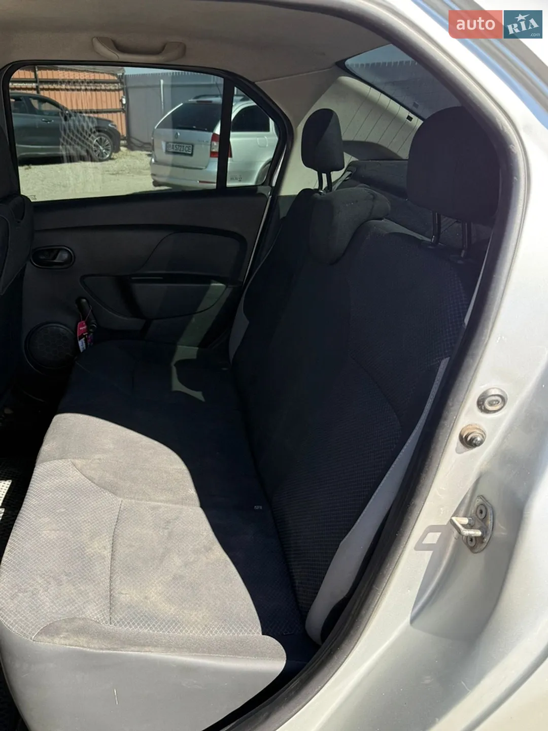 2013 Renault Logan - мініатюра 9