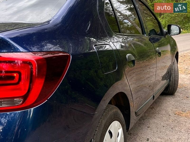 Седан Renault Logan 2017 в Киверцах