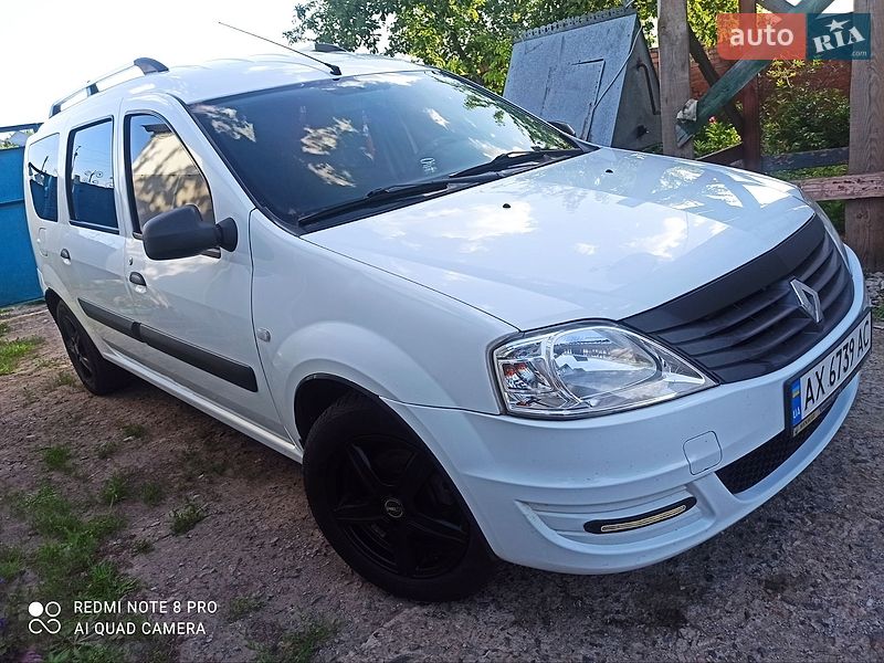 Renault Logan 2012