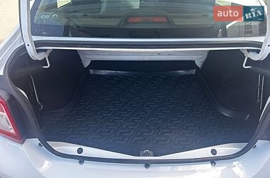 Седан Renault Logan 2014 в Чернигове