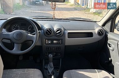 Седан Renault Logan 2009 в Львові