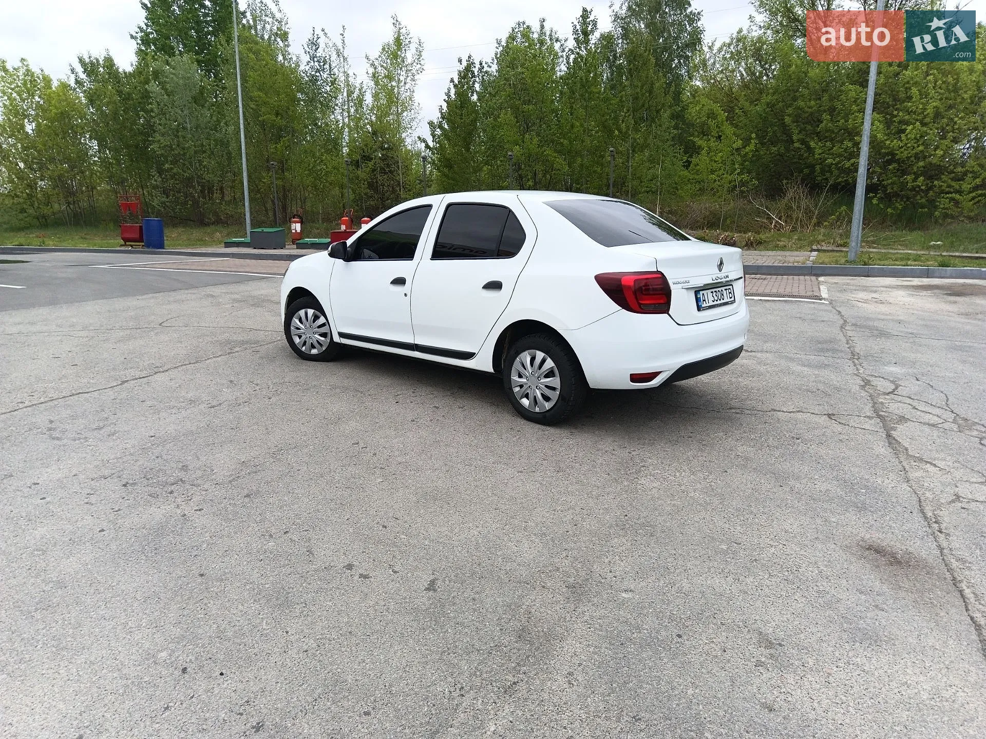 2017 Renault Logan - мініатюра 12