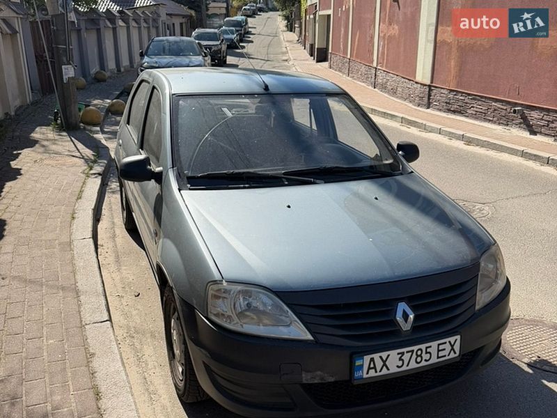 Седан Renault Logan 2011 в Киеве