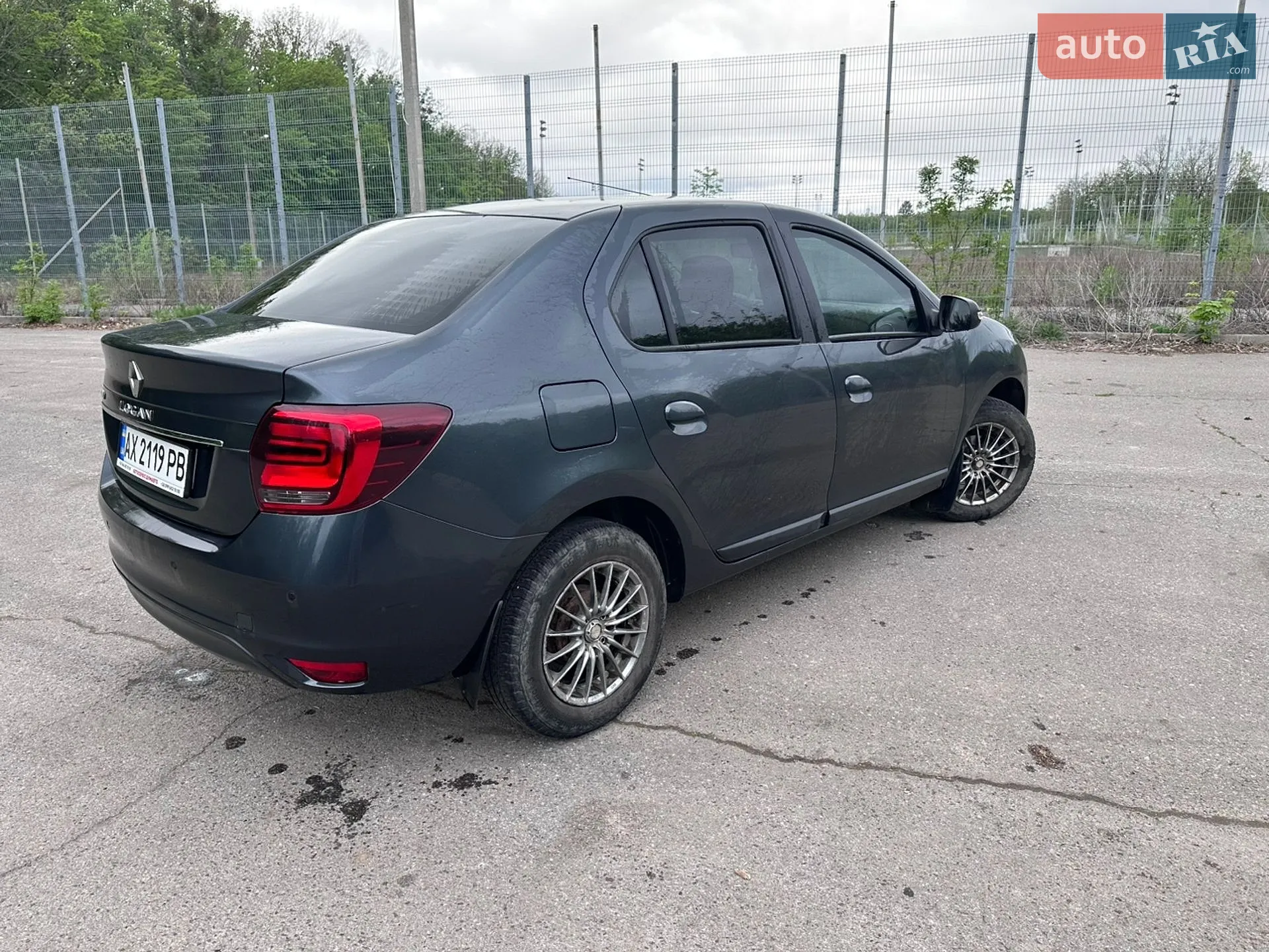 2020 Renault Logan - мініатюра 5
