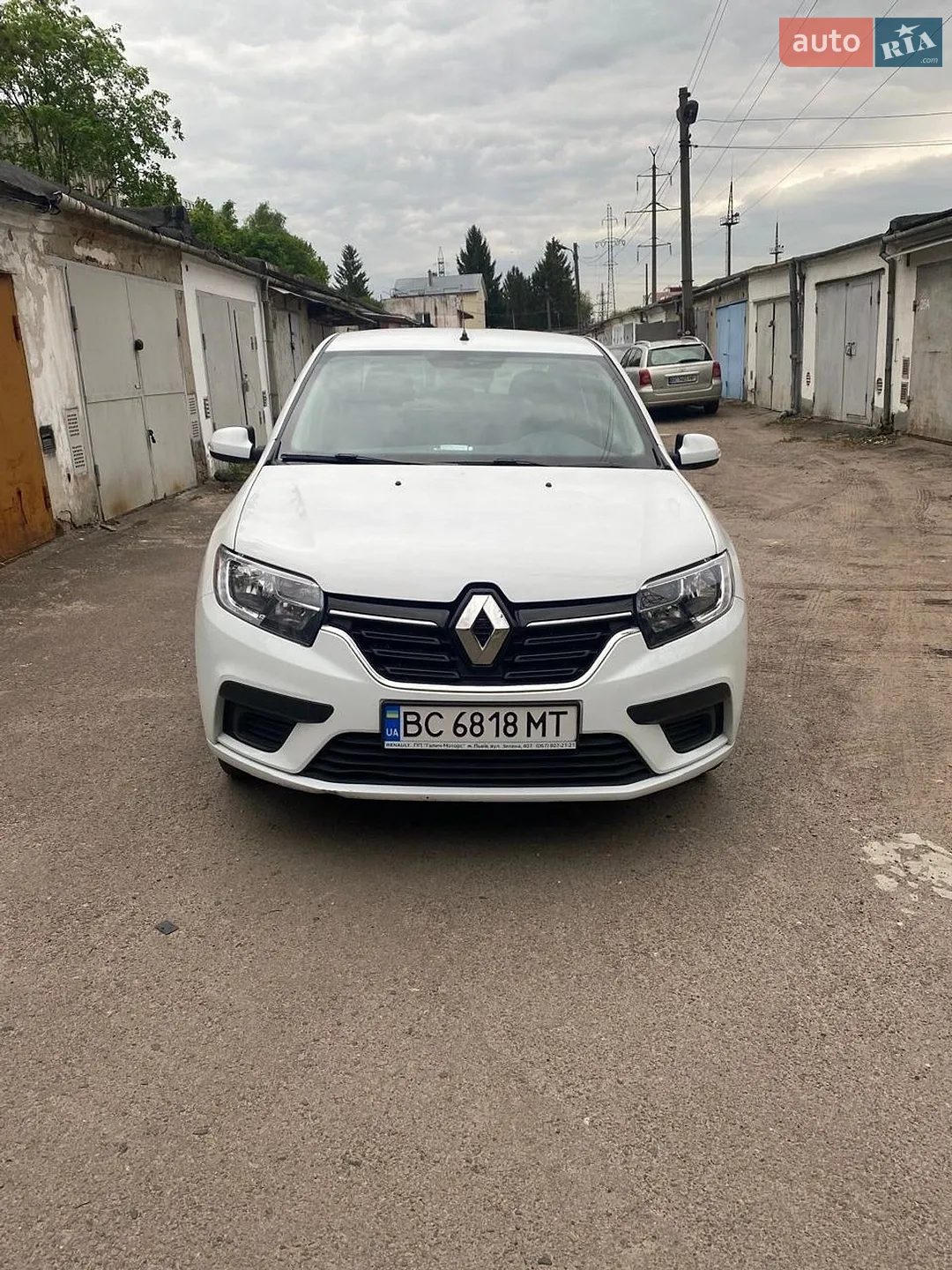 2021 Renault Logan - фото 1