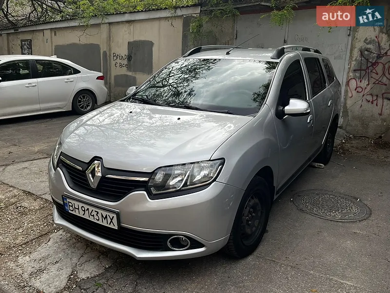 Renault Logan 2016