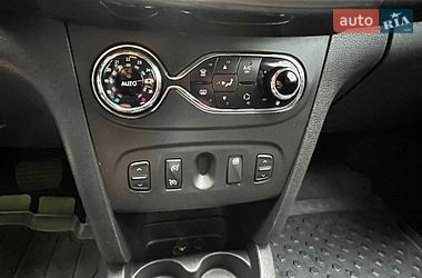 Універсал Renault Logan 2016 в Одесі фото 16 Універсал Renault Logan 2016 в Одесі