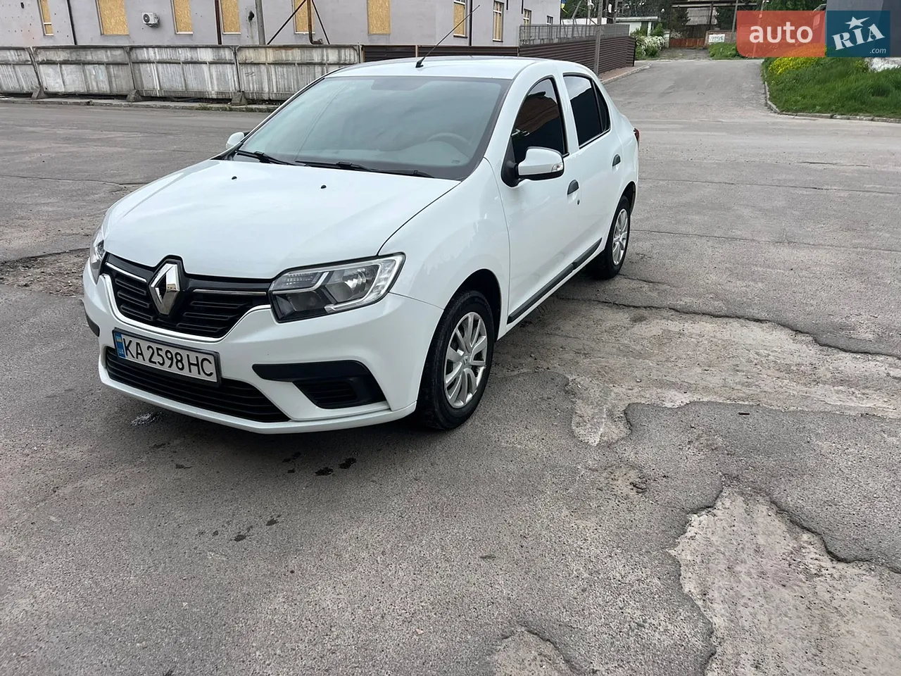 2020 Renault Logan - мініатюра 30
