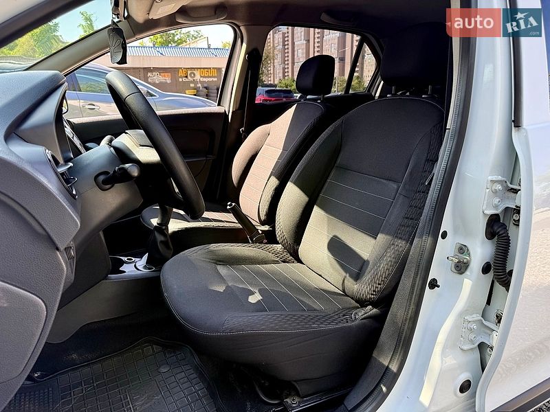 Седан Renault Logan 2020 в Харькове