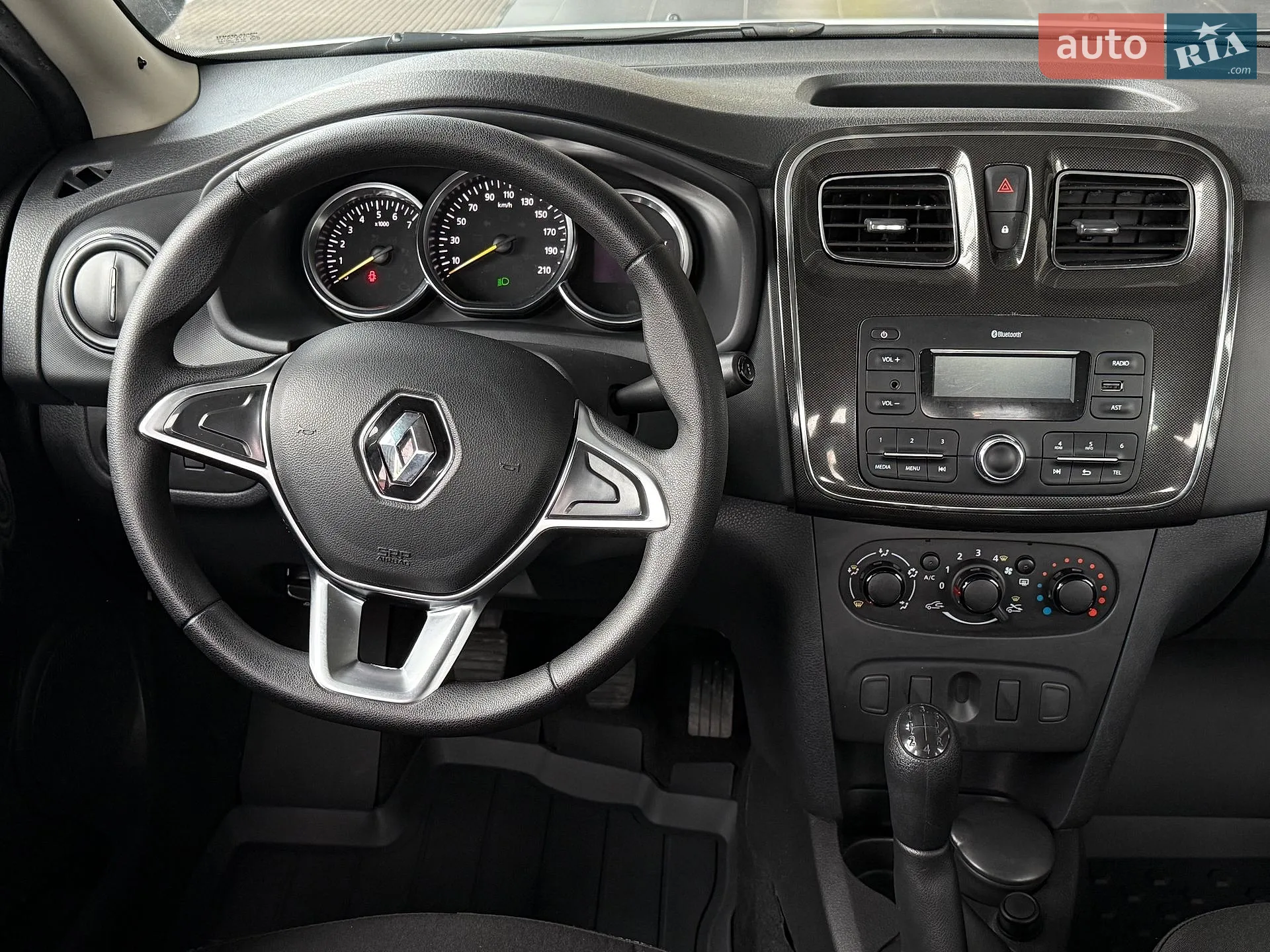2021 Renault Logan - мініатюра 11