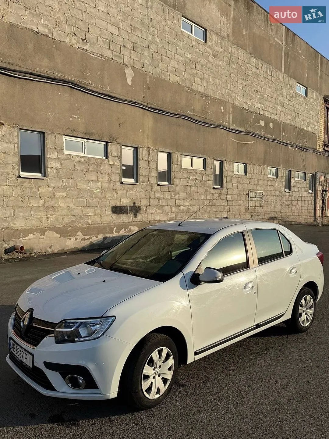 2020 Renault Logan - мініатюра 7