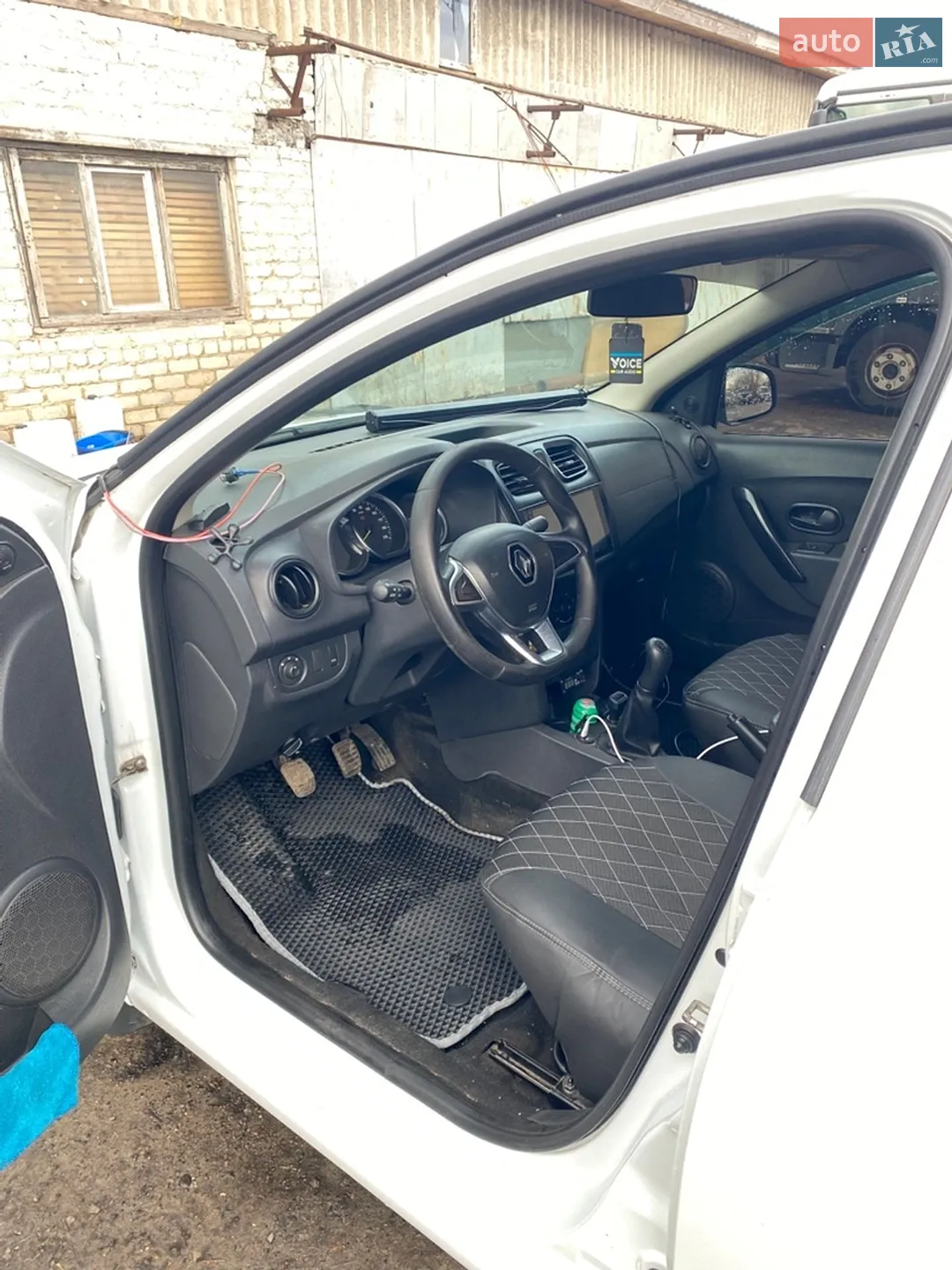 2019 Renault Logan - мініатюра 9