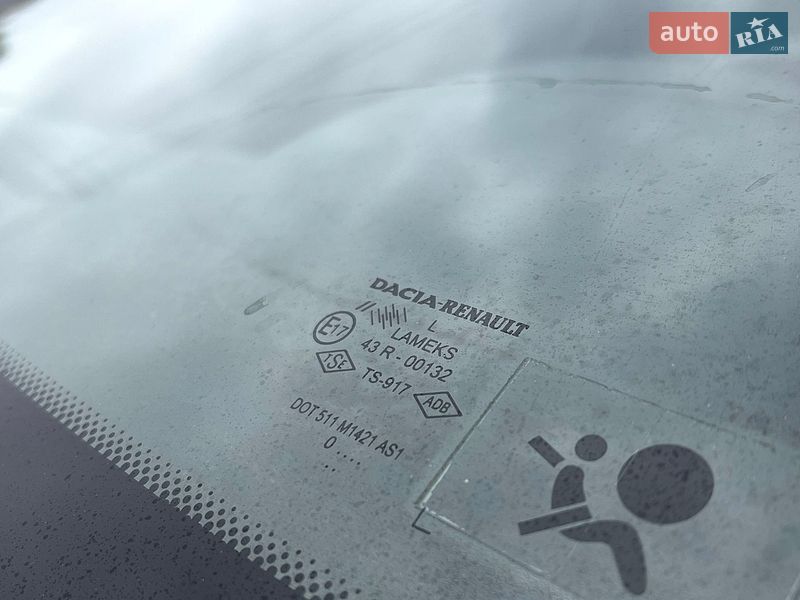 Седан Renault Logan 2010 в Кременчуці фото 13 Седан Renault Logan 2010 в Кременчуці
