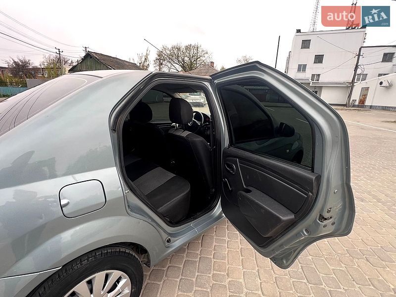 Седан Renault Logan 2010 в Кременчуці фото 35 Седан Renault Logan 2010 в Кременчуці