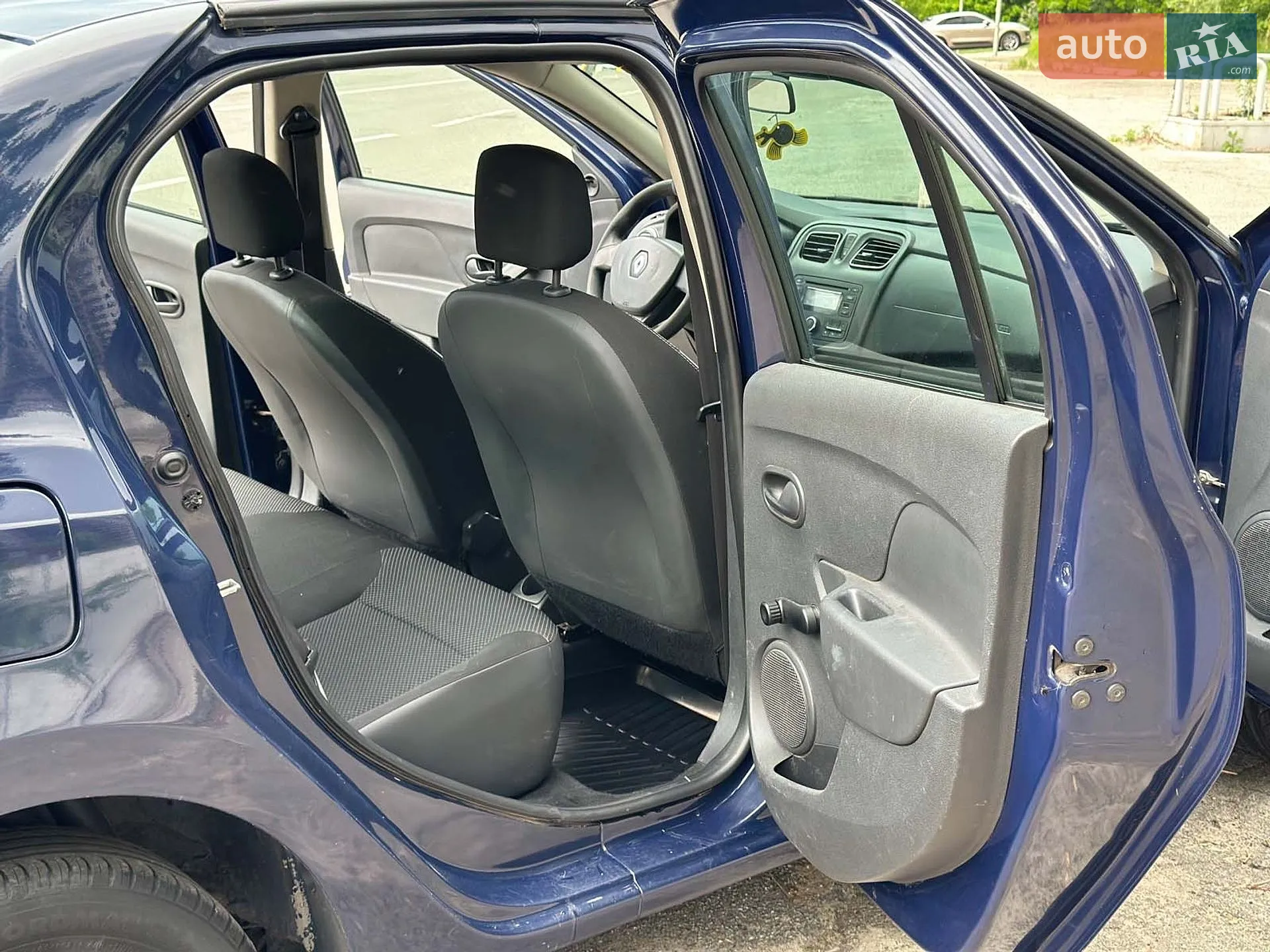 2015 Renault Logan - мініатюра 25