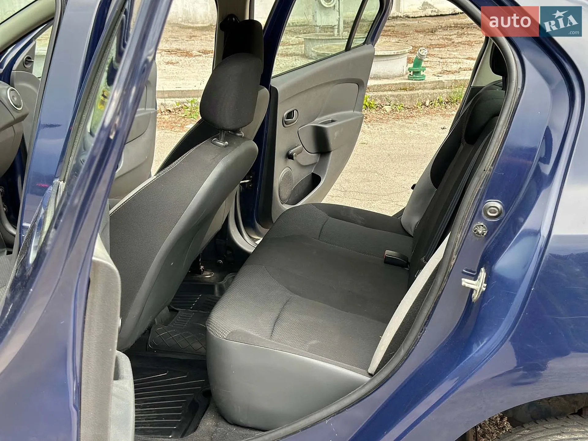 2015 Renault Logan - мініатюра 27