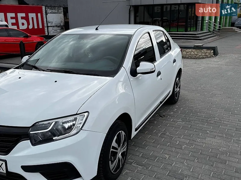 Renault Logan