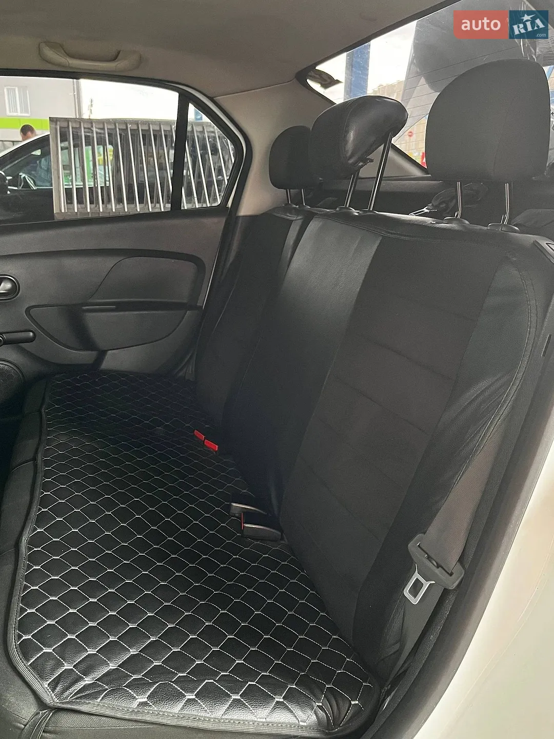 2019 Renault Logan - мініатюра 14