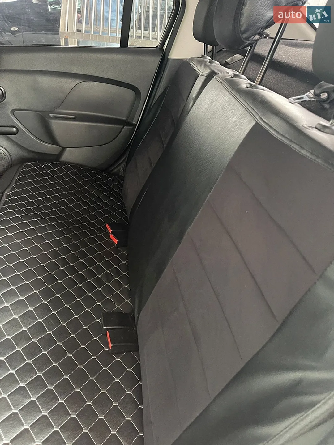 2019 Renault Logan - мініатюра 17
