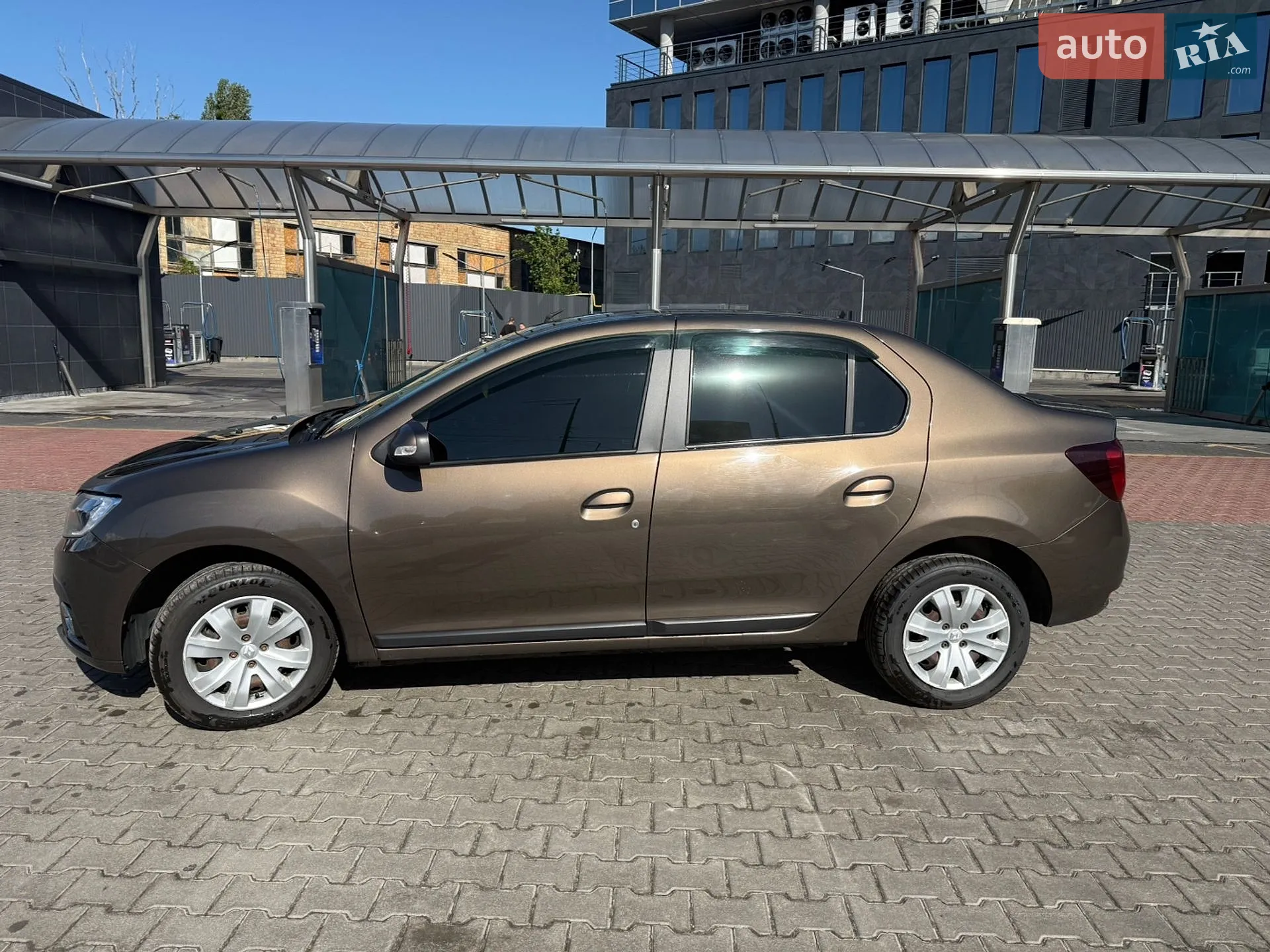 2021 Renault Logan - мініатюра 2