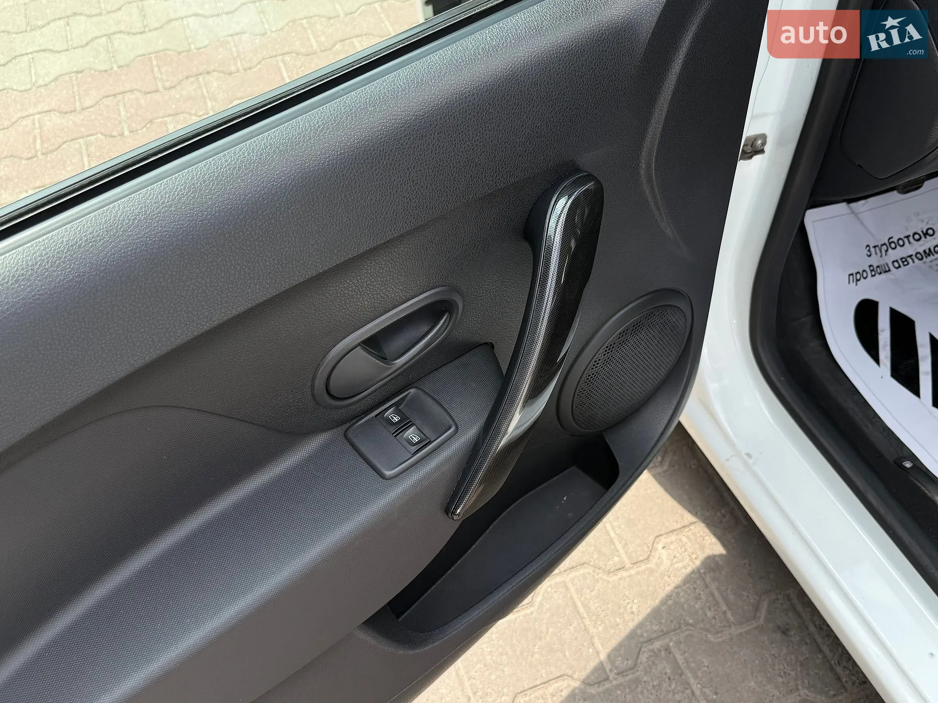 2021 Renault Logan - мініатюра 14