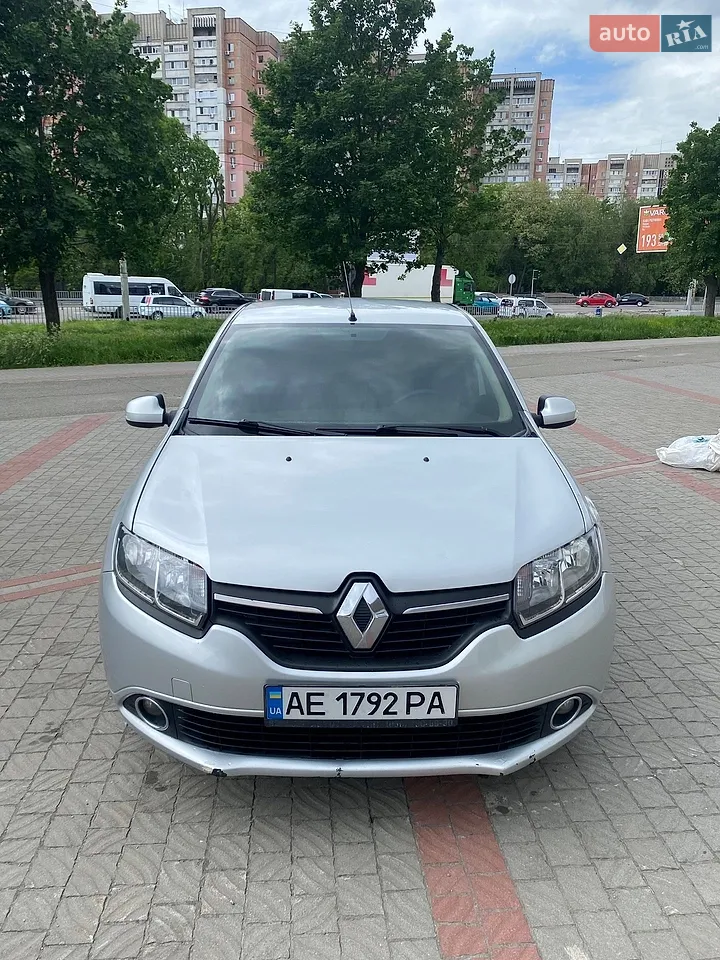 2013 Renault Logan - мініатюра 13