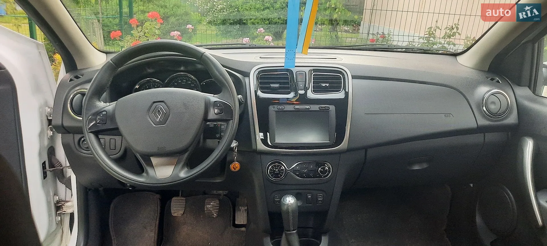 2013 Renault Logan - мініатюра 15