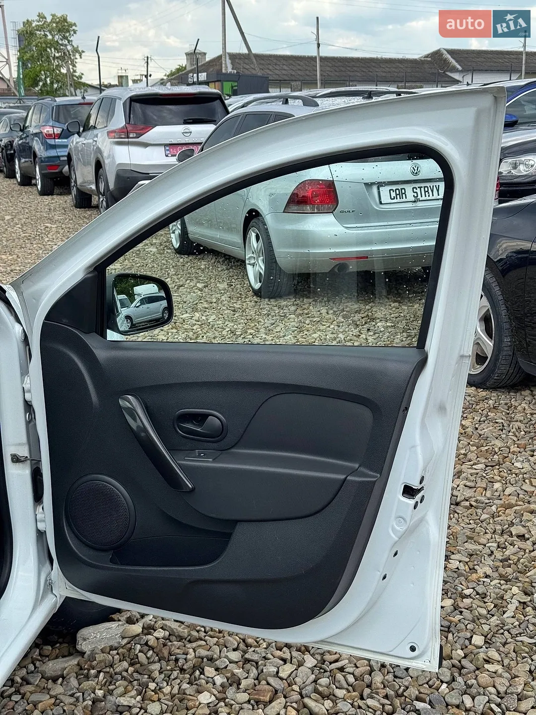 2019 Renault Logan - мініатюра 41