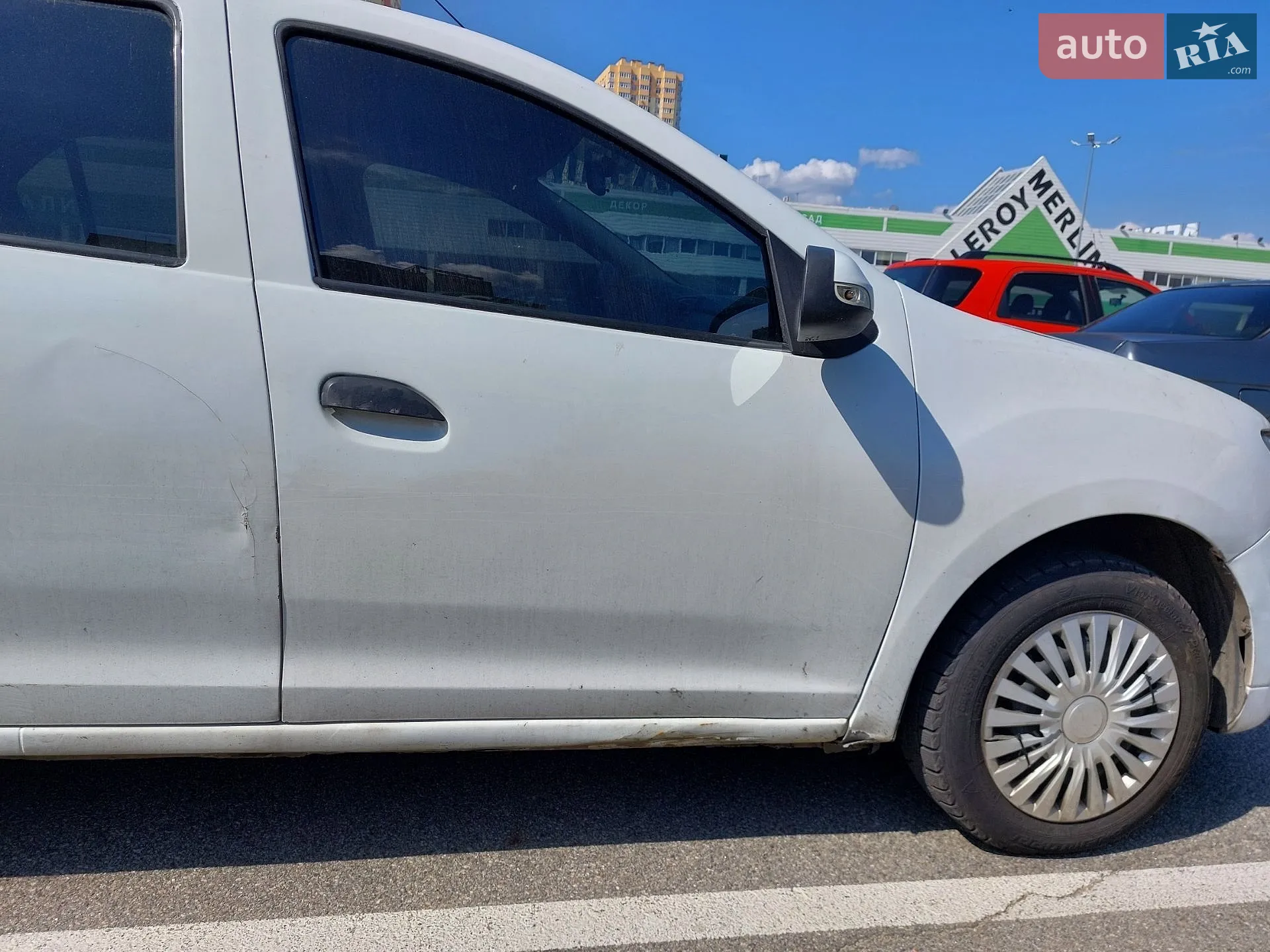 2015 Renault Logan - мініатюра 12