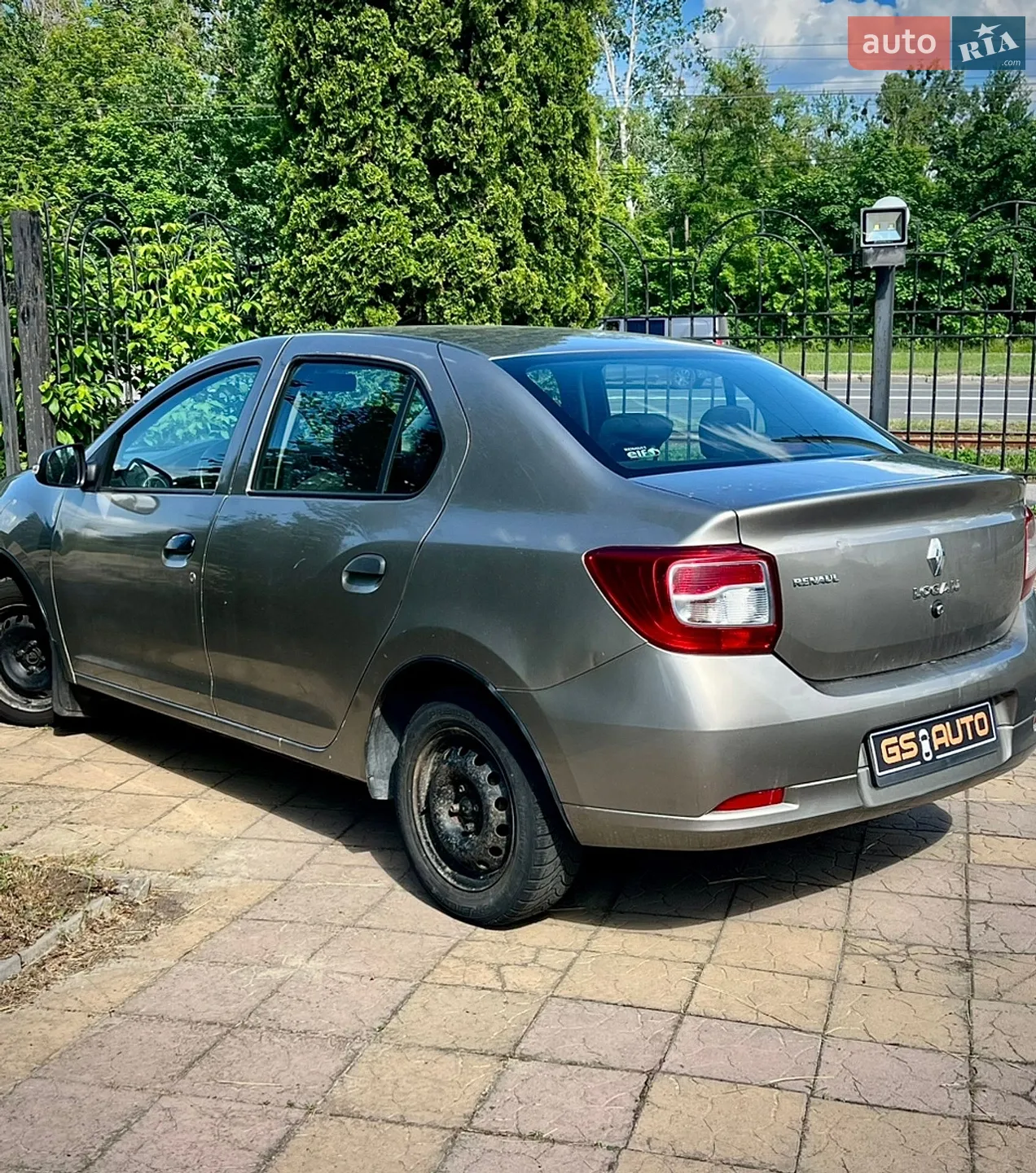 2013 Renault Logan - мініатюра 5