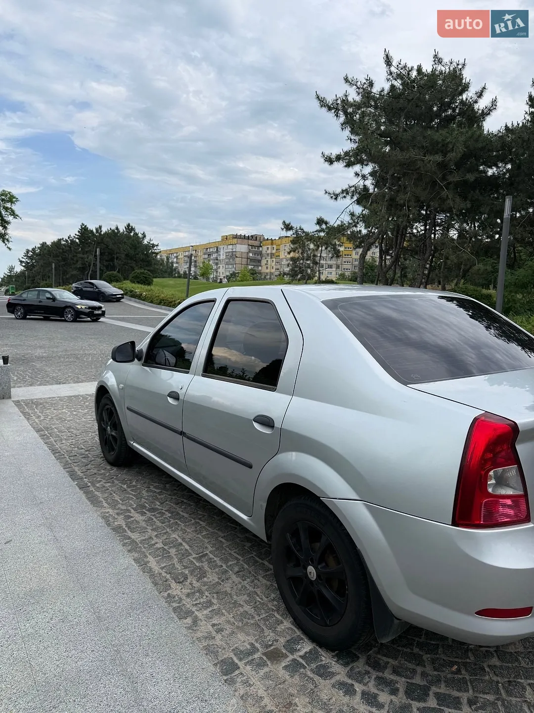 2012 Renault Logan - мініатюра 10