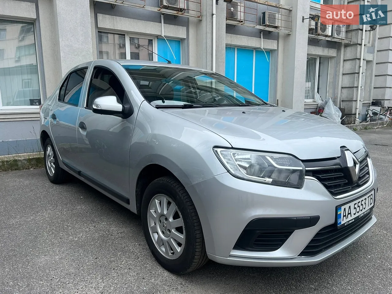2018 Renault Logan - мініатюра 44
