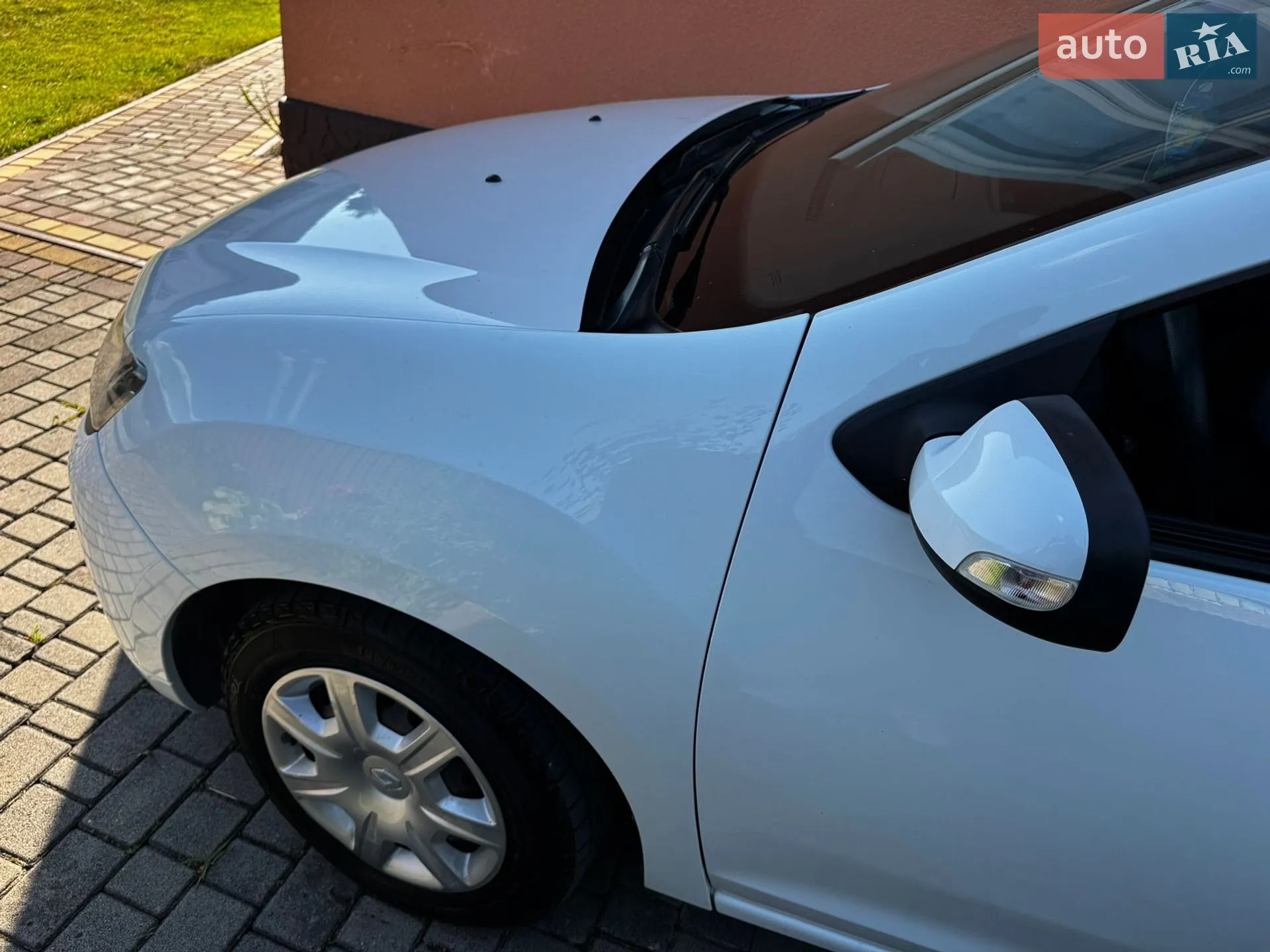 2013 Renault Logan - мініатюра 3