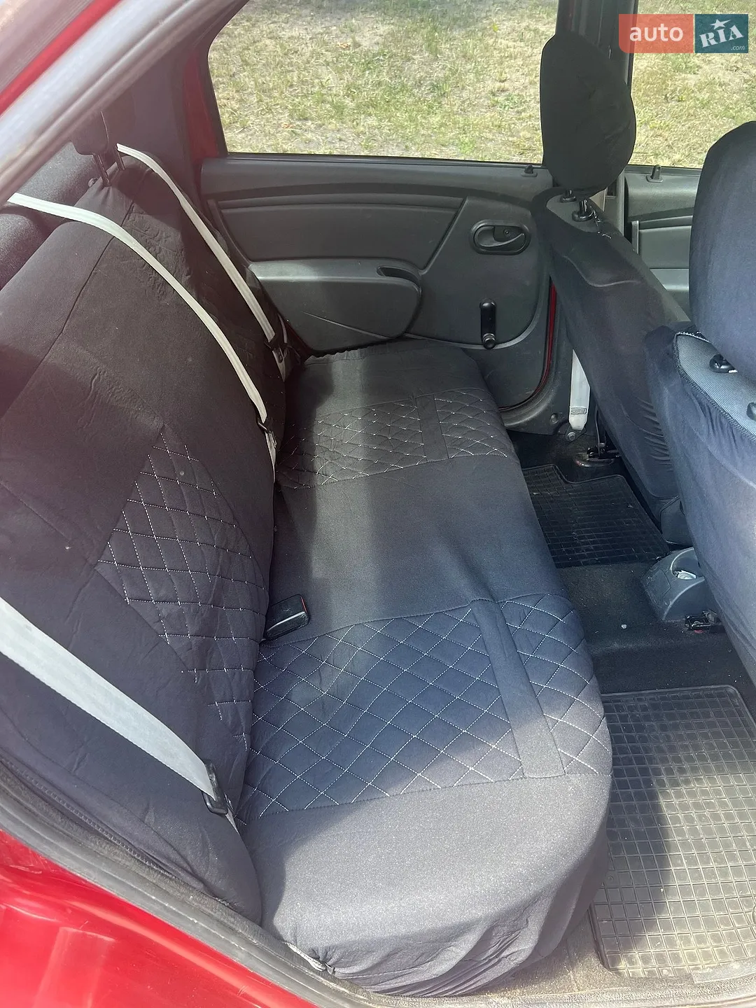 2012 Renault Logan - мініатюра 9