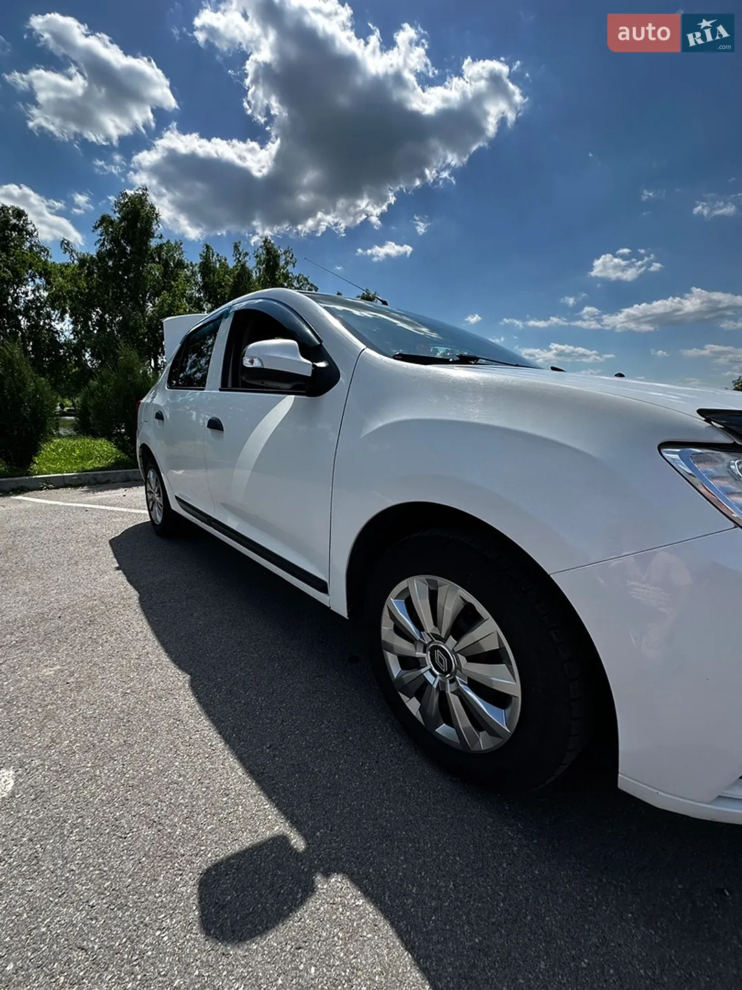 2019 Renault Logan - мініатюра 6