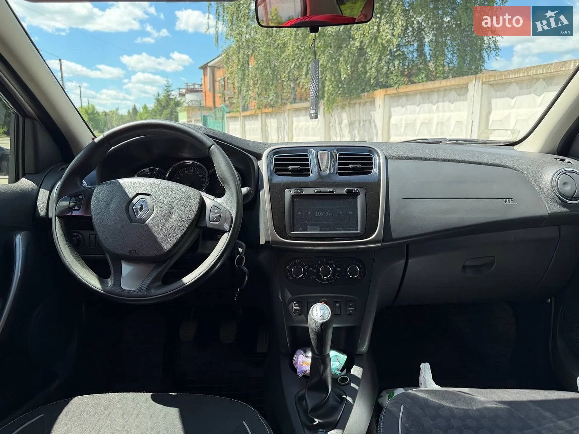 2013 Renault Logan - мініатюра 10