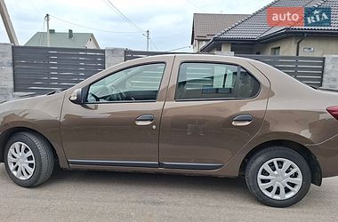 Седан Renault Logan 2017 в Луцке