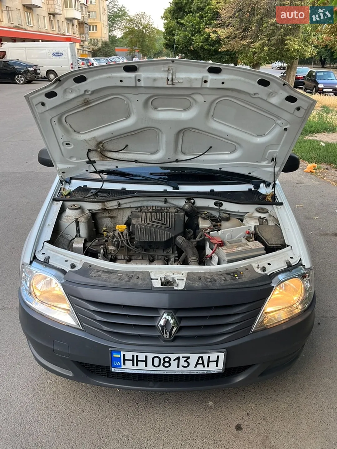 2012 Renault Logan - мініатюра 14