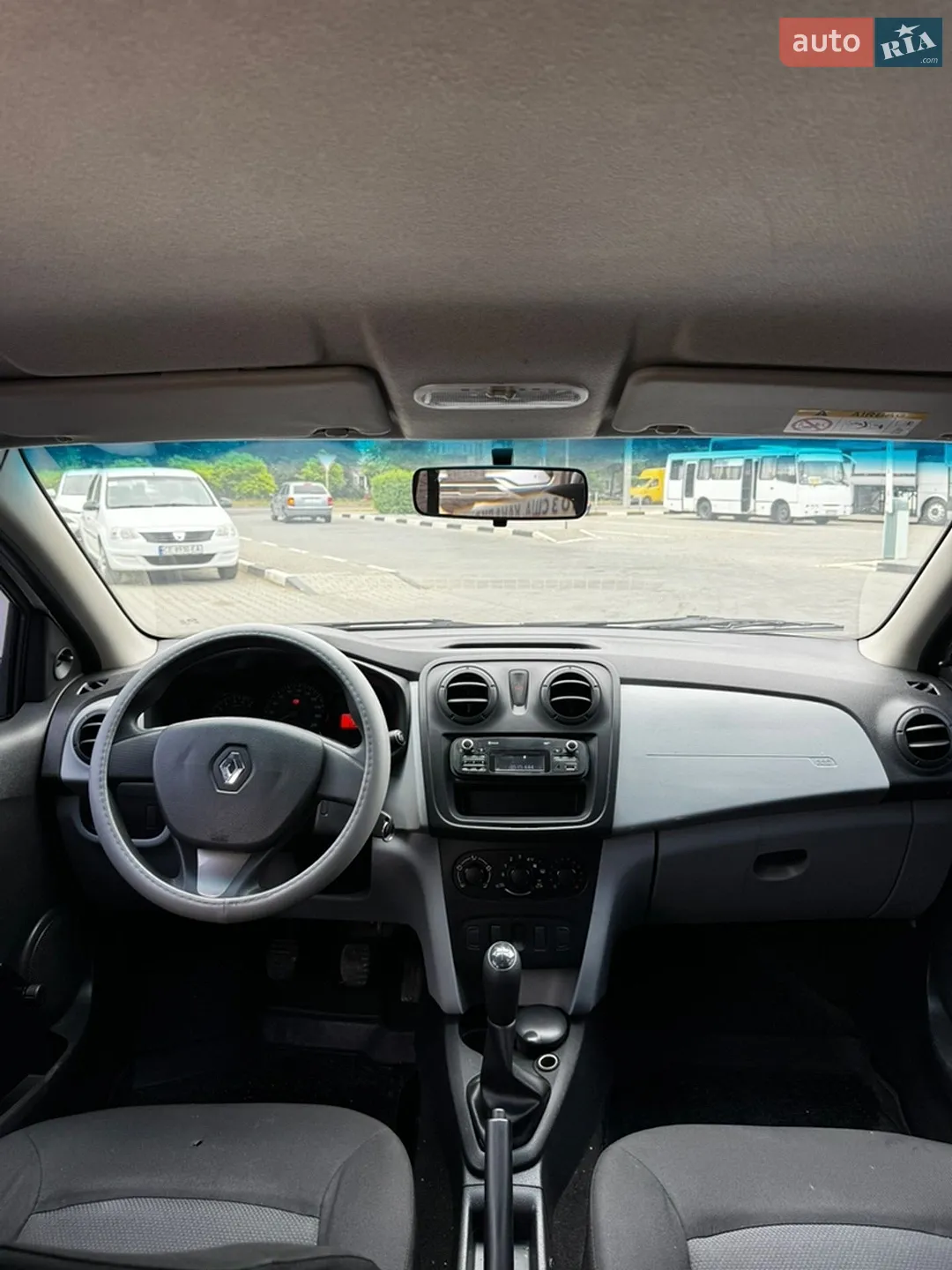 2014 Renault Logan - мініатюра 29